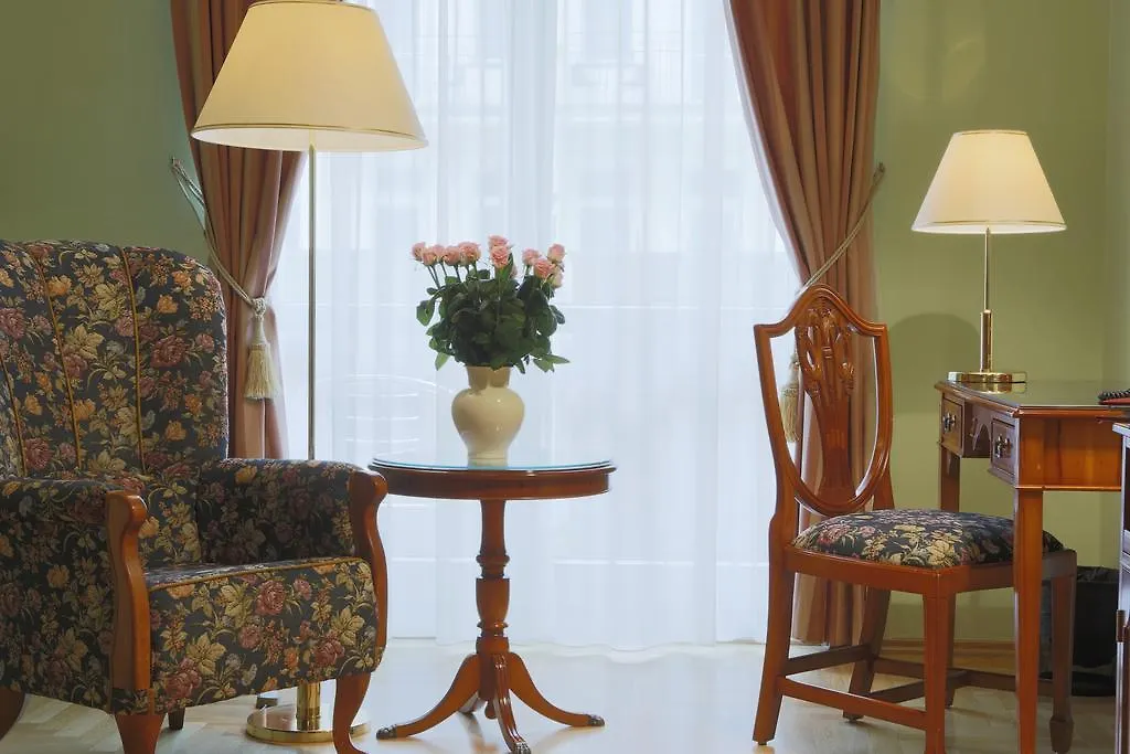 Hotel Bristol カルロヴィ・ヴァリ