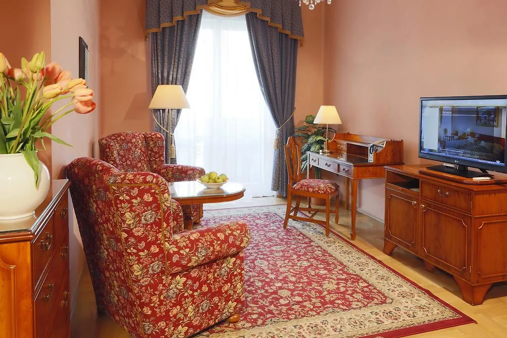 ****  Hotel Bristol Karlovy Vary Česká republika